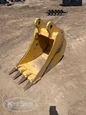 Front of used Deere Bucket